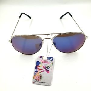Men/woman aviator polarized sunglasses.